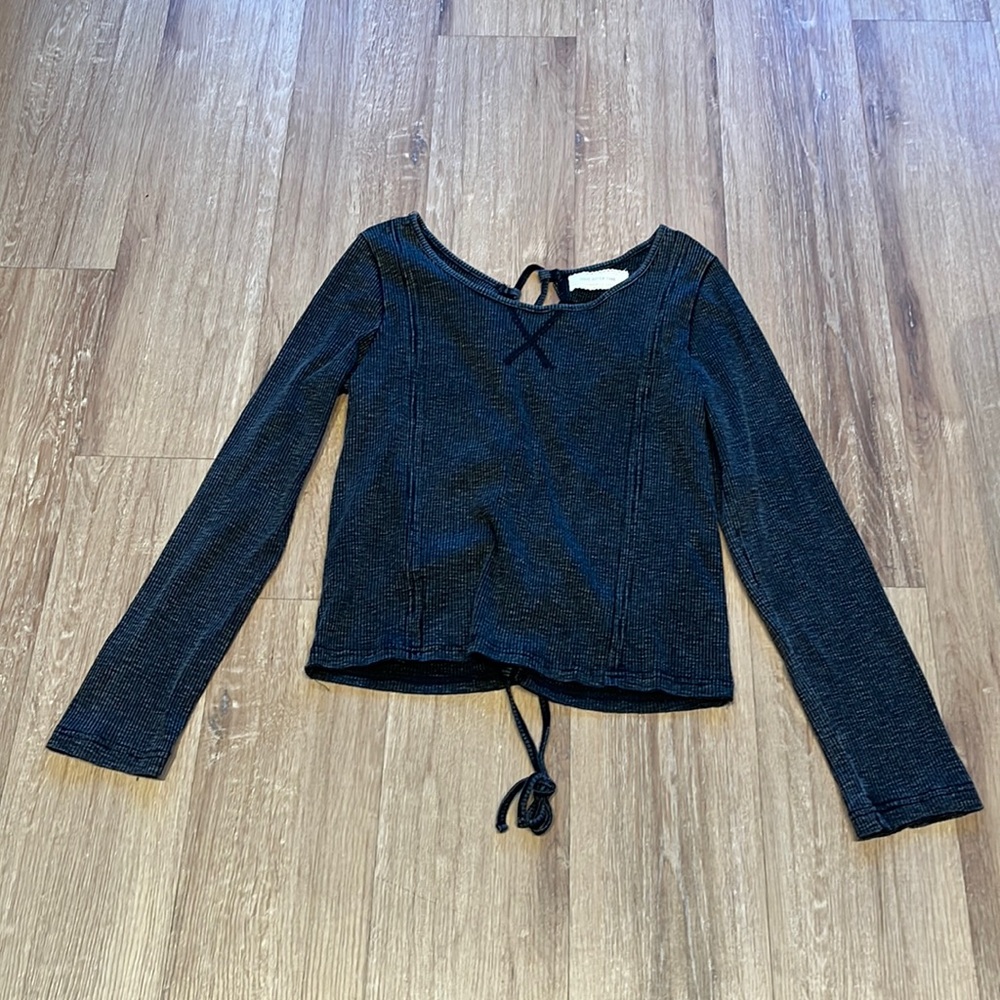 NWT grey light weight sweater with lace detail back